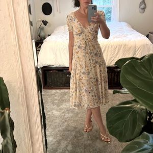 BNWT HELLO MOLLY floral dress size XS